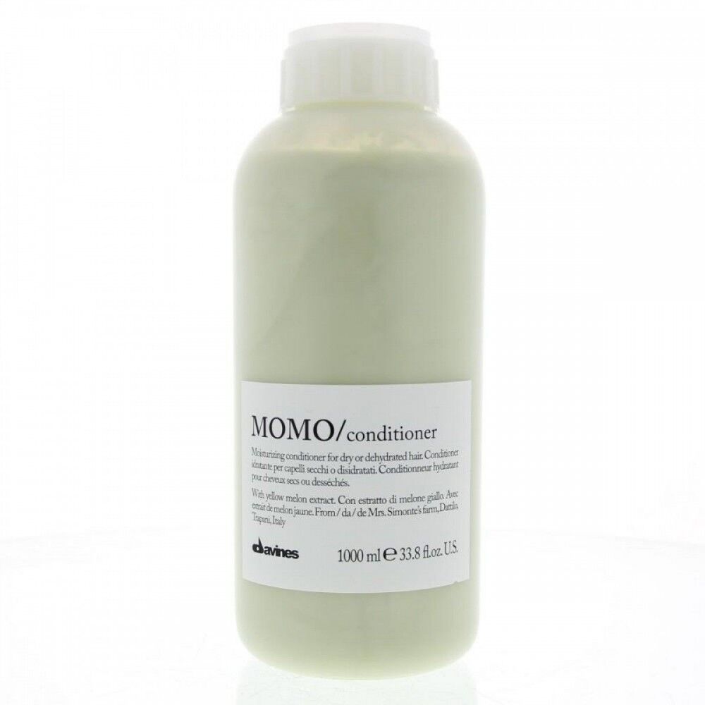 Увлажняющий кондиционер  облегчающий расчесывание волос — MOMO conditioner